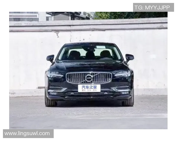 北京羽毛球队的盯防革新之路与战术演变全解析 北京羽毛球队的盯防革新之路与战术演变全解析